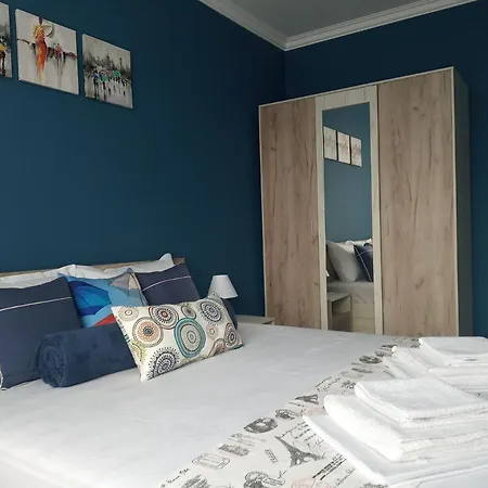 Bayview Todorov דירה